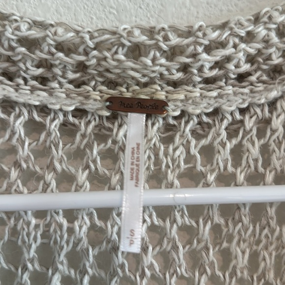 Free People Crochet Fish Net Boho Lagenlook Button Front Cardigan - Picture 8 of 8